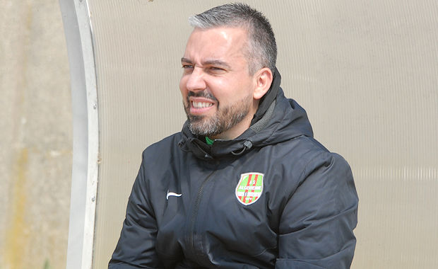 Stephane Delale quitte l'ASA Villeurbanne et rejoint l'AS Bron Stephane Delale quitte l'ASA Villeurbanne et rejoint l'AS Bron